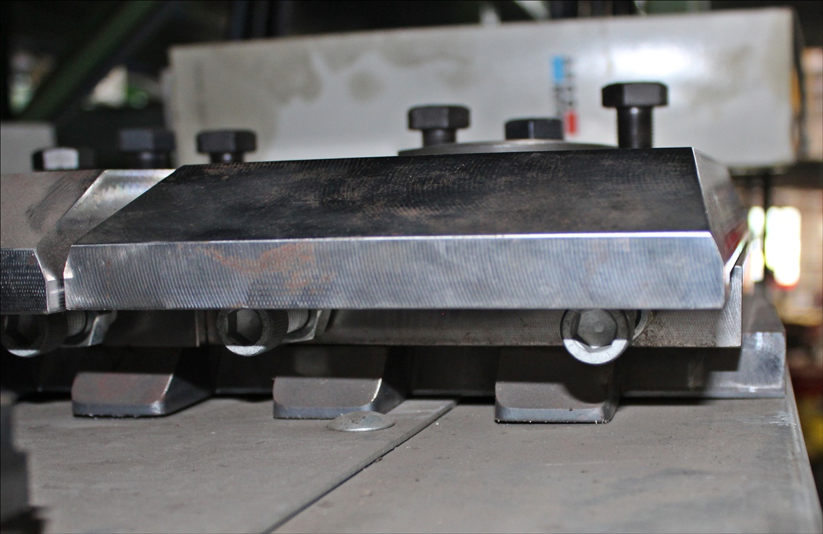 Wüst Klemmplatte Klingensystem 170mm