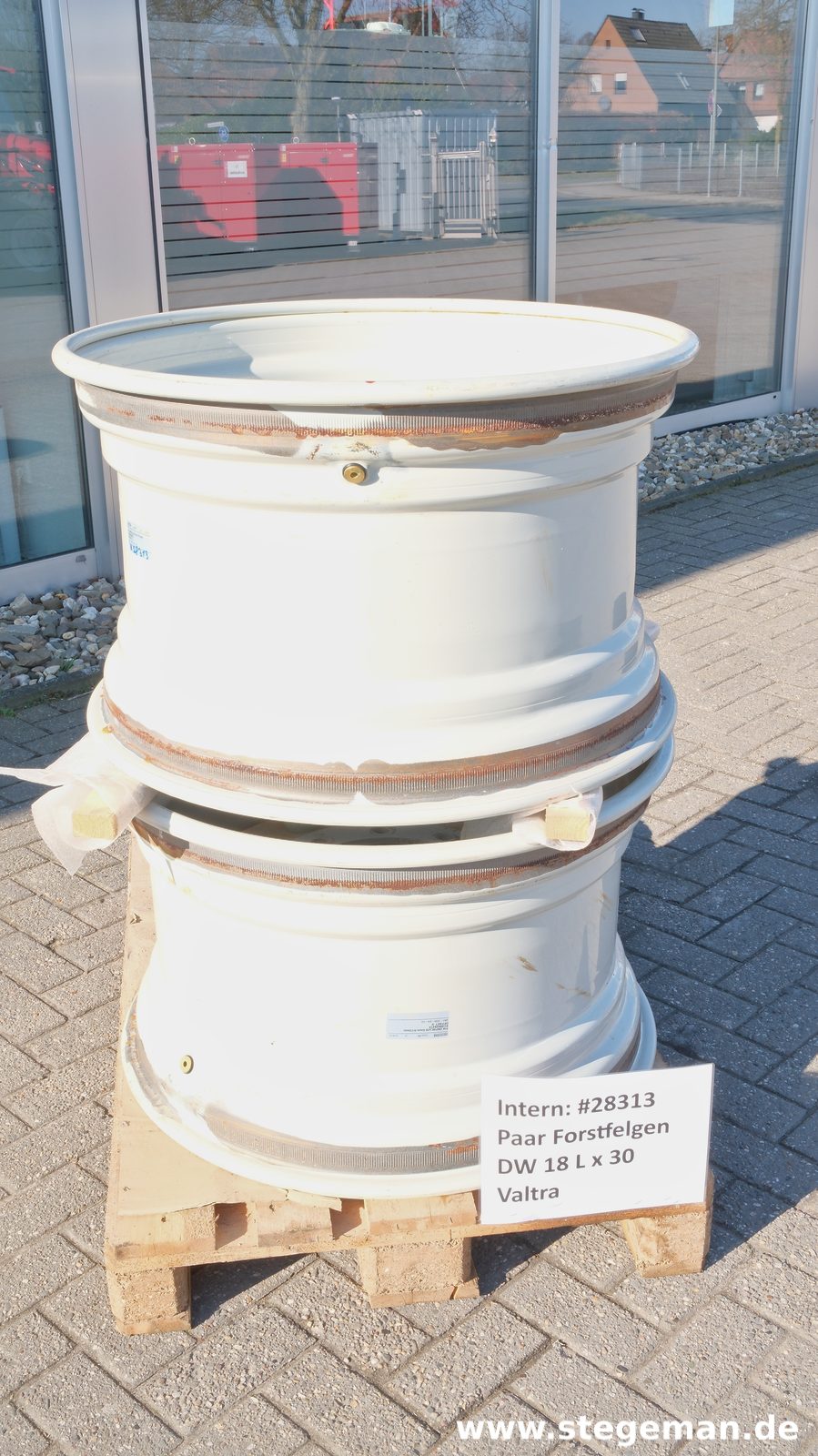 Paar Valtra Forstfelgen DW 18L x 30