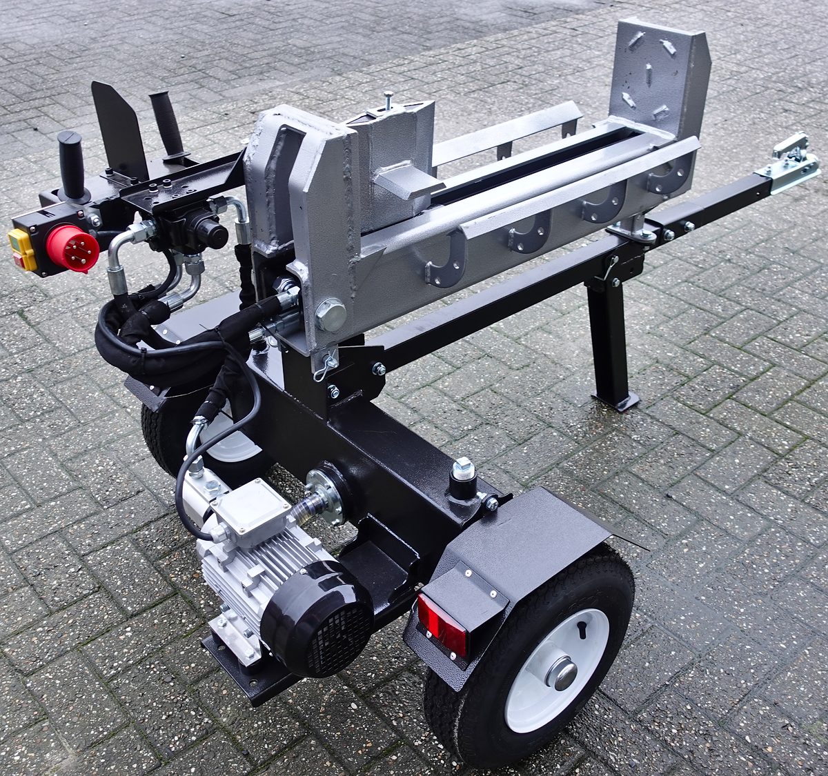 Holzspalter Jansen HS-20DS63E mit 20 Tonnen
