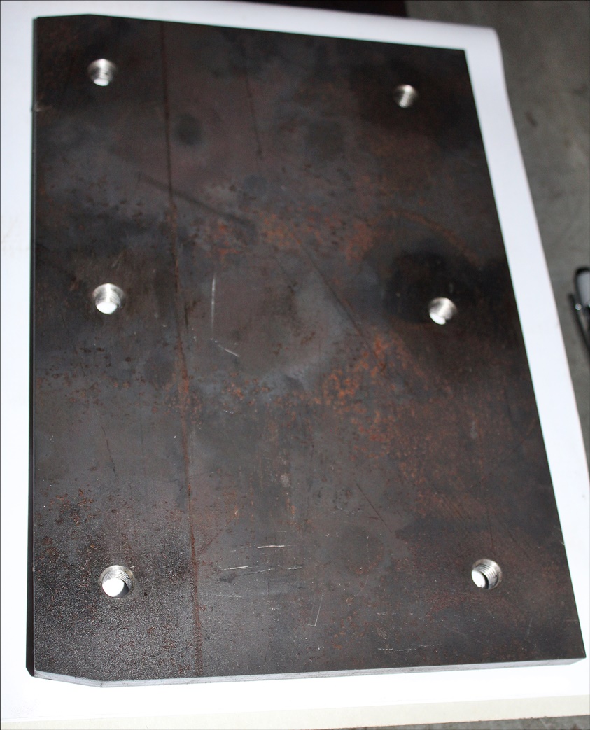 Verschleissplatten Kaminklappe  175 x 260  Hardox450 mit M10 Gewindebohrungen