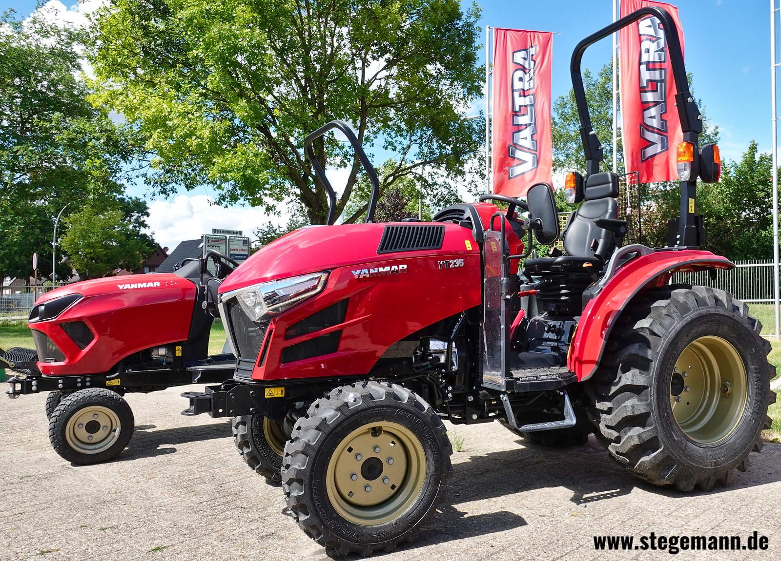  YANMAR YT235-ROPS Kompakttraktor mit 35 PS