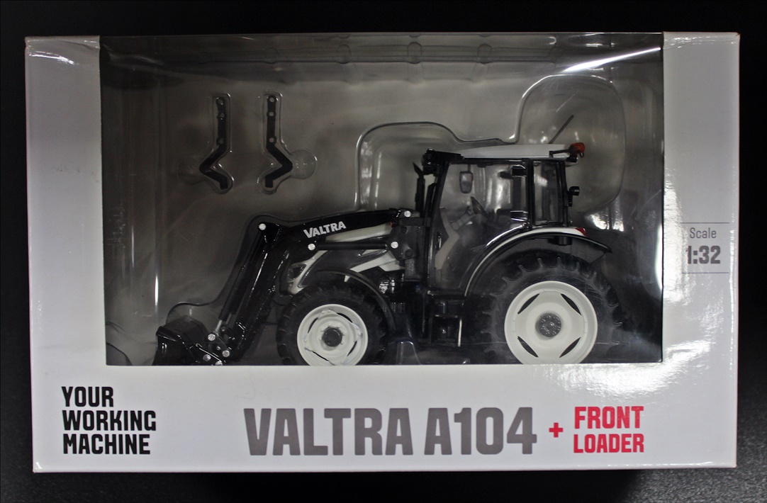 Valtra A104 HiTech + FL Frontlader - Weiß