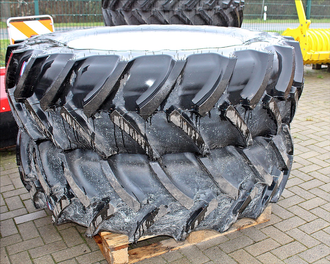 Paar Traktorräder Mitas AC 85 420/85 R38