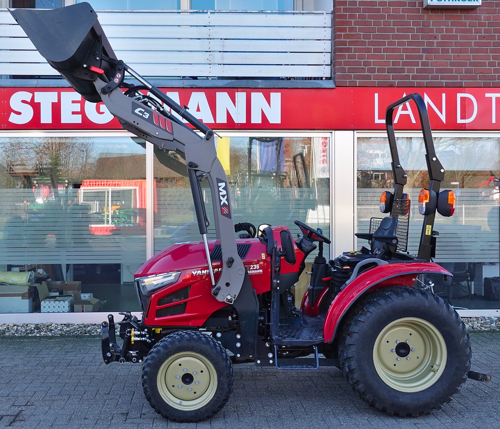  YANMAR YT235-ROPS Kompaktschlepper mit Frontlader