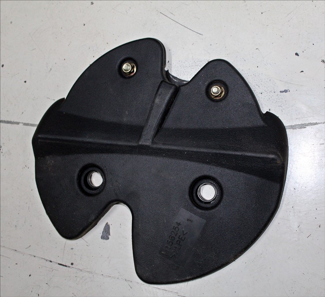 John Deere M156254 Plug
