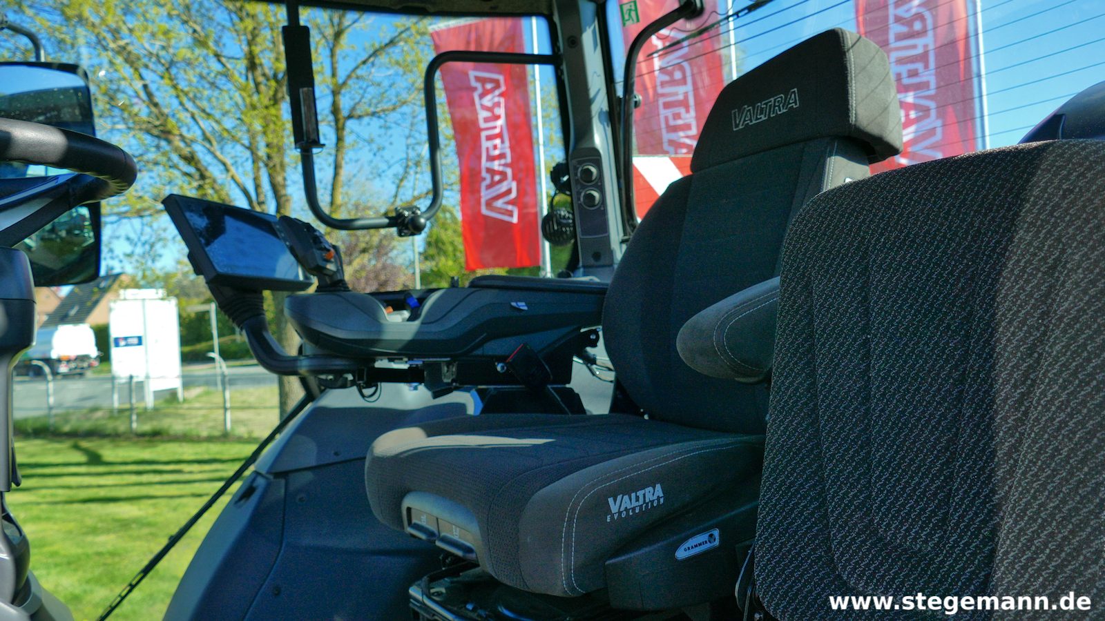 Vorführmaschine Valtra Q265 (Aktion)