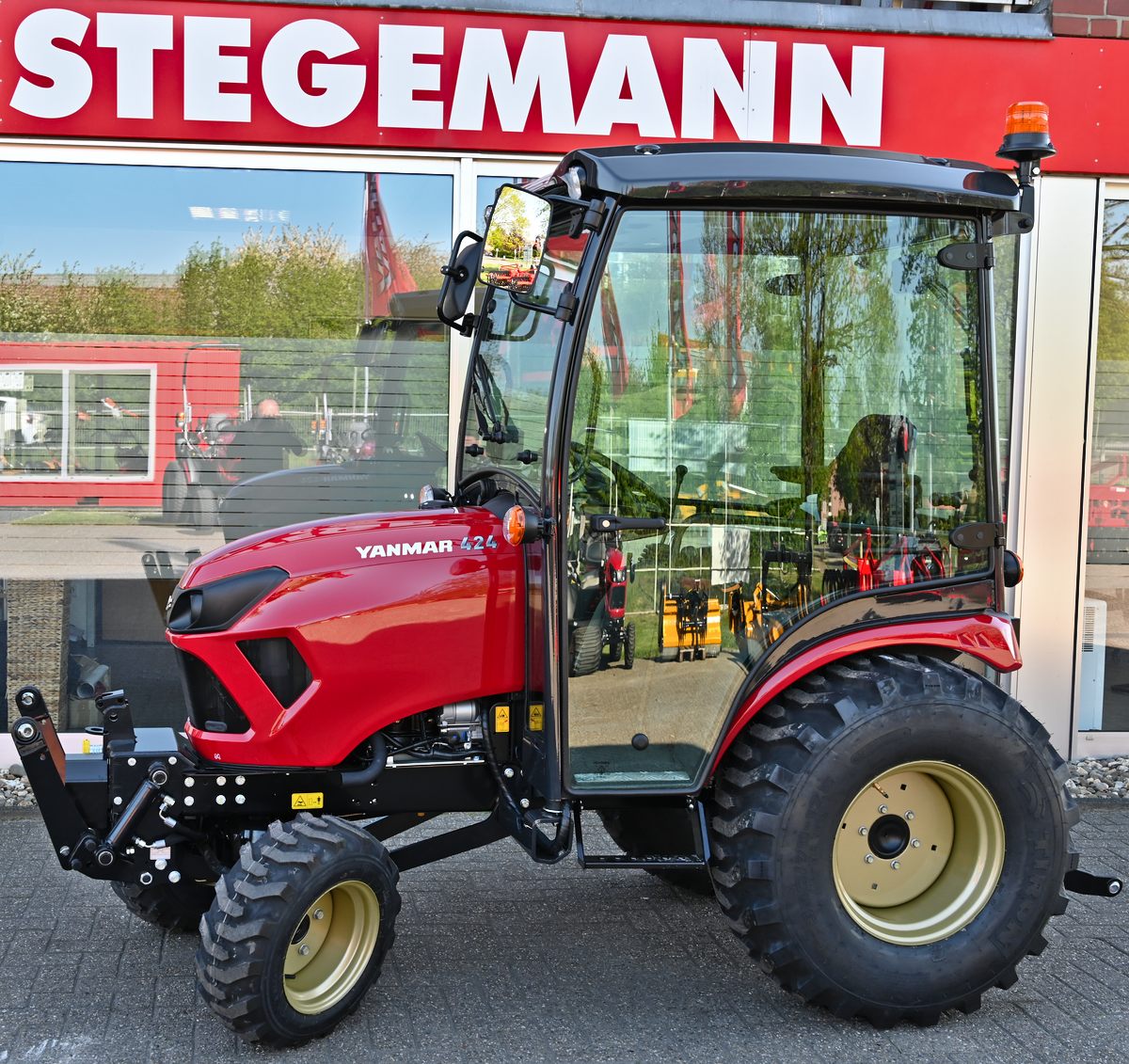 Kommunaltraktor Yanmar SA424V-Q Kommunaltraktor Yanmar SA424V-Q